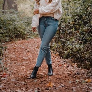 TWO Old navy HIGH RISE Power Straight Jeans size 0